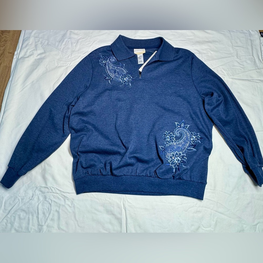 Alfred Dunner woman Navy Zip-Up Sweater